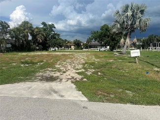 74 Ocean Dr, Punta Gorda, FL 33950