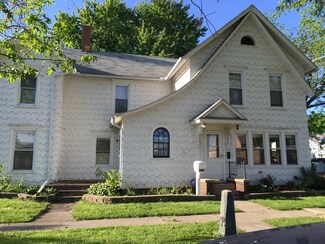 210 E Division St, Amboy, IL 61310