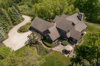 2795 Shagbark Dr, Kewaskum, WI 53040
