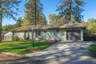 921 E Brooklawn Dr, Spokane, WA 99208