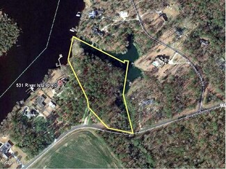 593 River Island Rd, New Bern, NC 28562