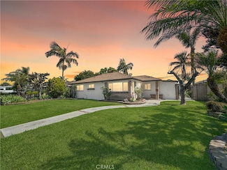 8612 Marylee Dr, Garden Grove, CA 92841