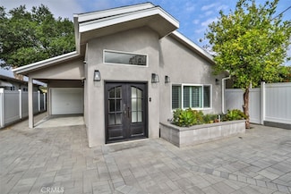 10611 Nassau Ave, Sunland, CA 91040