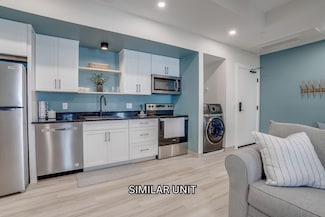 4 Bridge St Unit 304, Nashua, NH 03060