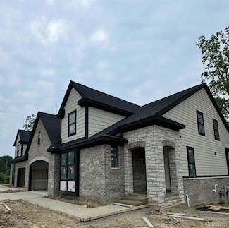 2044 Breckenridge Ct, Rochester Hills, MI 48309