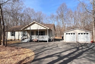 15 Horace Way, Albrightsville, PA 18210