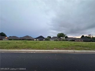 2001 Ivey Ridge Rd, Barling, AR 72923