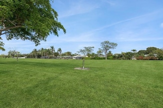 3925 Arelia Dr N, Delray Beach, FL 33445