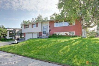 2957 Sheldon Jackson St, Anchorage, AK 99508