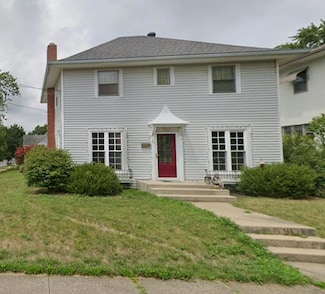 31 W 4th St, London, OH 43140