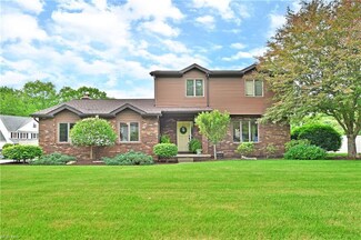 1934 Deer Creek Run, Cortland, OH 44410