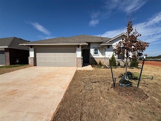 10733 Painted Turtle Way, Midwest City, OK 73130