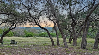 815 Oxen Trail, Fredericksburg, TX 78624