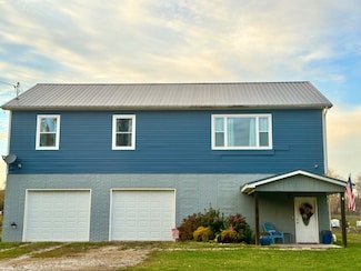 83 Happy Valley Ln, Parkersburg, WV 26104