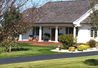 8740 W Eagle Lake Rd, Peotone, IL 60468