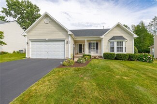 585 Morning Glory Dr, Webster, NY 14580