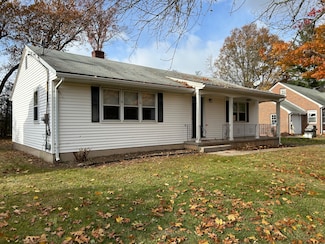 7 Grantham Rd, Wallingford, CT 06492