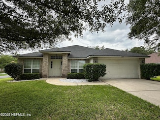 1318 Yellow Jacket Ct, Jacksonville, FL 32218