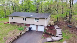 472 Concord Rd, Northfield, NH 03276