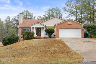 330 Fox Run Rd Unit 4, Pinehurst, NC 28374