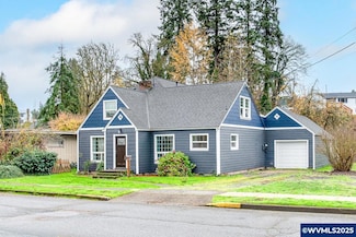 775 Long St, Sweet Home, OR 97386