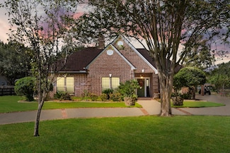 2513 Pecan Chase Dr, Richmond, TX 77406