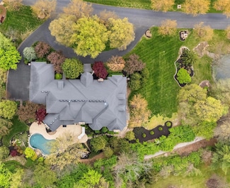349 Conway Hill Rd, Saint Louis, MO 63141