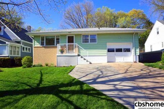 4844 Hickory St, Omaha, NE 68106