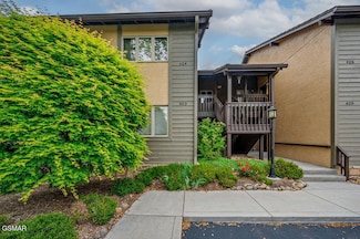 1050 Ski View Dr Unit 403, Gatlinburg, TN 37738