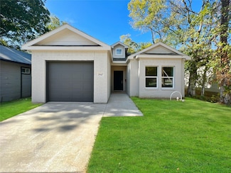 1228 Bessie St, Fort Worth, TX 76104