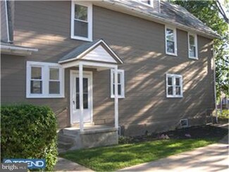 208 Burmont Rd, Drexel Hill, PA 19026