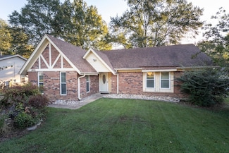 3830 Haynes Rd, Memphis, TN 38133