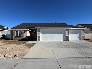 4970 Pierce Ave, Pocatello, ID 83202