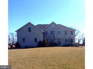 4 Cameron Ln, Lumberton, NJ 08048
