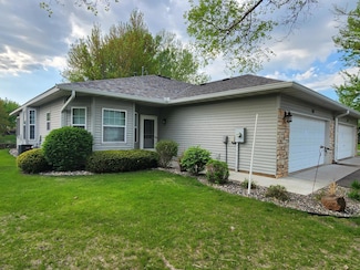 367 100th Ct NE, Minneapolis, MN 55434