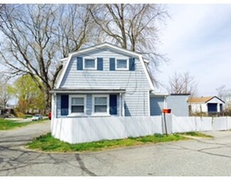 52 Laurel Ave, Swansea, MA 02777