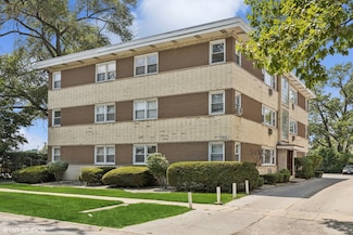 308 Beach Ave Unit 1C, La Grange Park, IL 60526