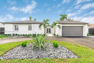 6270 NW 199th St, Hialeah, FL 33015