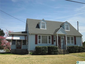 403 Garfield St, Freemansburg, PA 18017