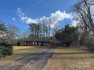 5046 Old Linville Rd, Marion, NC 28752