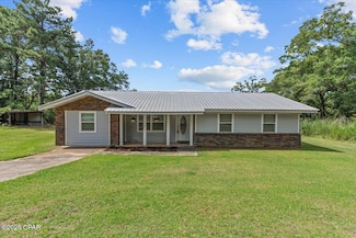 551 Spruce Rd, Graceville, FL 32440
