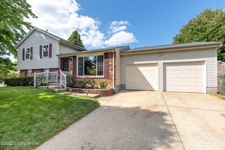 9001 Admont Ct, Louisville, KY 40220