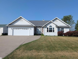 1810 Riverside Dr, Au Gres, MI 48703