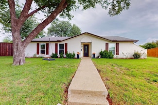 1803 Travis St, Garland, TX 75042