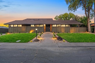 1349 Gagle Way, Sacramento, CA 95831