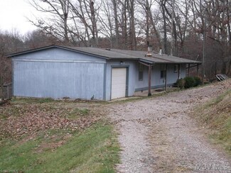 550 Rocky Point Rd, Fleming, OH 45729