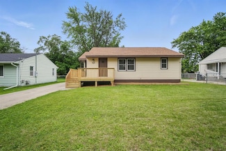 423 E Hillside Ave, Des Moines, IA 50315