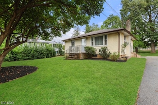 26 Culver St, Somerset, NJ 08873