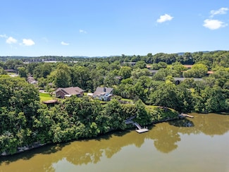 6668 S Upton Ct, Nashville, TN 37209
