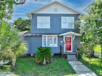 332 S Segrave St, Daytona Beach, FL 32114